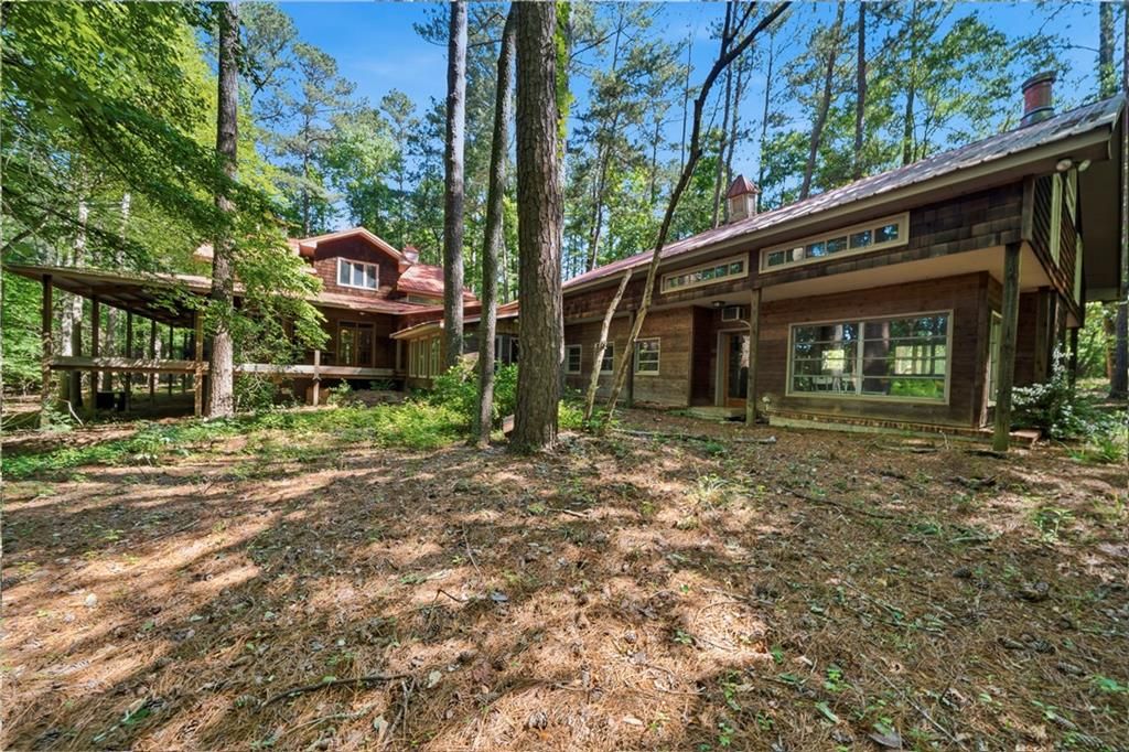 Image 23 of property listing at 460 Honey Creek Road SE, Conyers, GA 30094