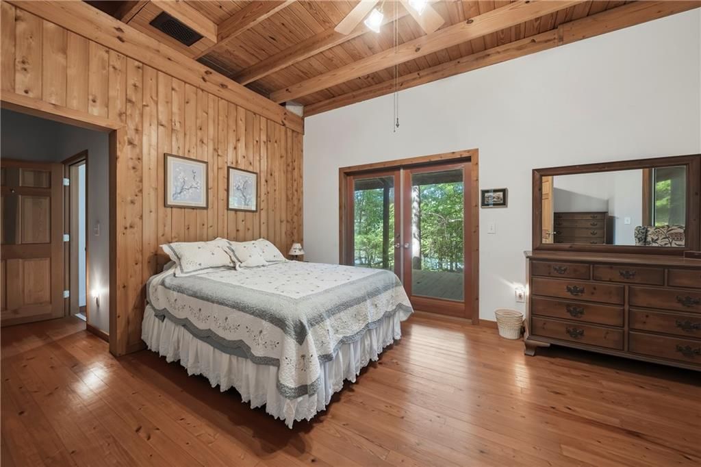 Image 30 of property listing at 460 Honey Creek Road SE, Conyers, GA 30094
