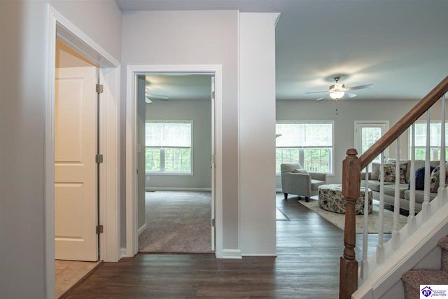 219 N Canterbury Glen Drive, Mount Washington, KY 40047