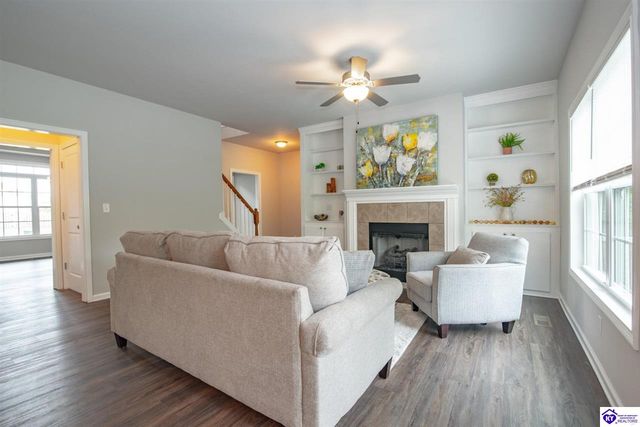 219 N Canterbury Glen Drive, Mount Washington, KY 40047