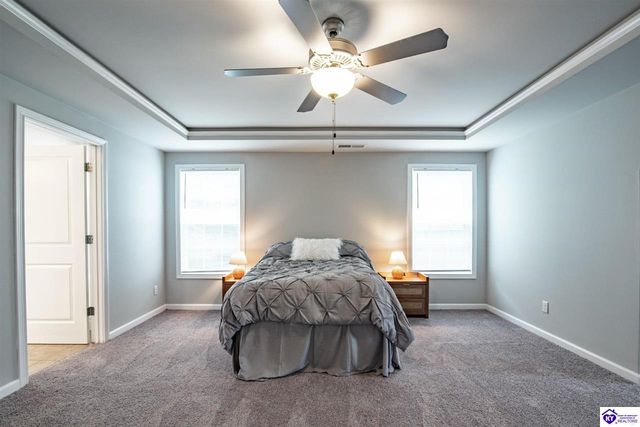 219 N Canterbury Glen Drive, Mount Washington, KY 40047