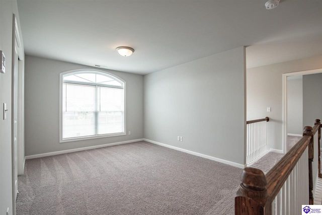 219 N Canterbury Glen Drive, Mount Washington, KY 40047