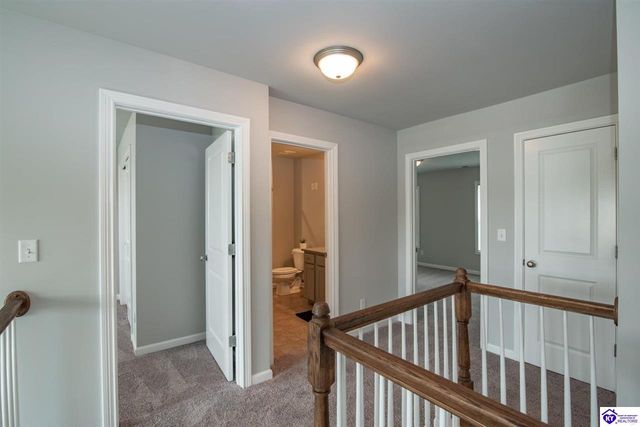 219 N Canterbury Glen Drive, Mount Washington, KY 40047