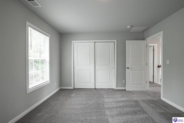 219 N Canterbury Glen Drive, Mount Washington, KY 40047