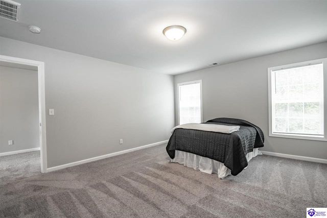 219 N Canterbury Glen Drive, Mount Washington, KY 40047