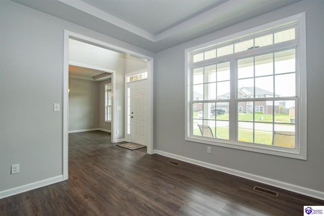 219 N Canterbury Glen Drive, Mount Washington, KY 40047