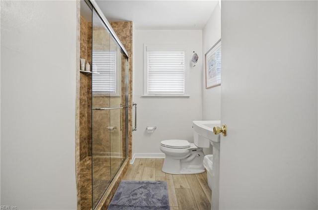 5612 Lakewood DR, Norfolk, VA 23509