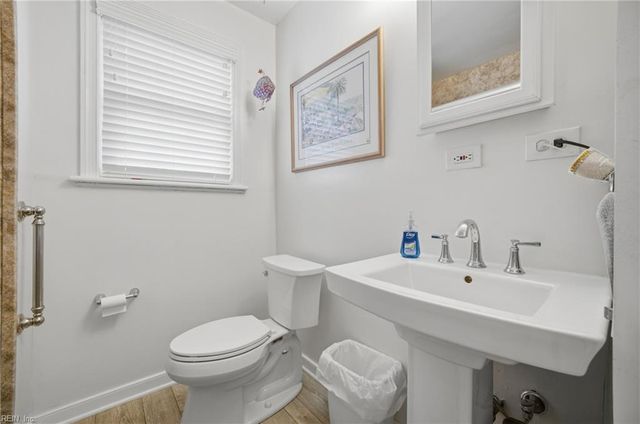 5612 Lakewood DR, Norfolk, VA 23509