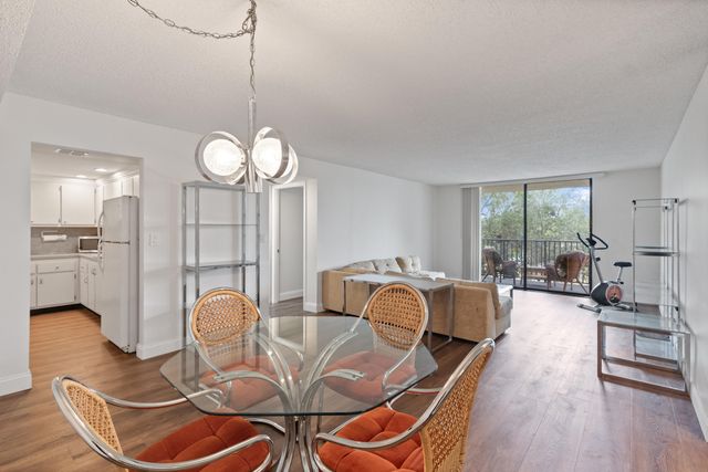 6195 Rock Island Road, Tamarac, FL 33319