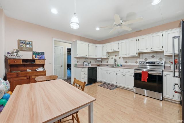 300 S Shady Lane, Muncie, IN 47304