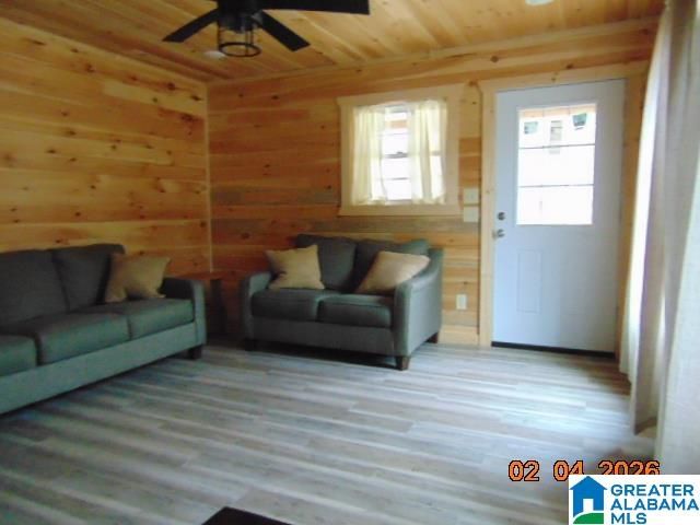 295 COUNTY ROAD 919, Clanton, AL 35046