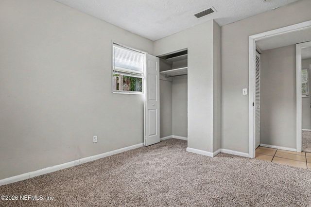 7044 RED ROBIN DRIVE Drive, Jacksonville, FL 32210