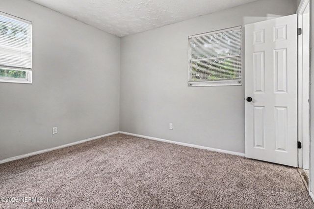 7044 RED ROBIN DRIVE Drive, Jacksonville, FL 32210