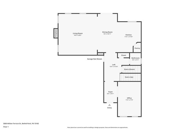 5600 Willow Terrace Dr, Bethel Park, PA 15102