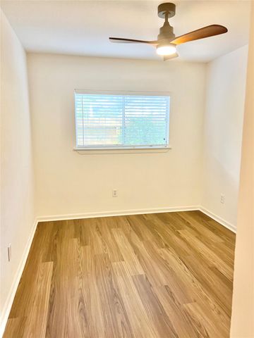 52 Bitterwood Circle, The Woodlands, TX 77381