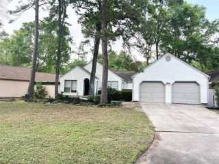 52 Bitterwood Circle, The Woodlands, TX 77381