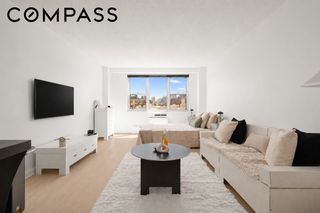 230 E 15th St Apt 9K, New York City, NY 10003