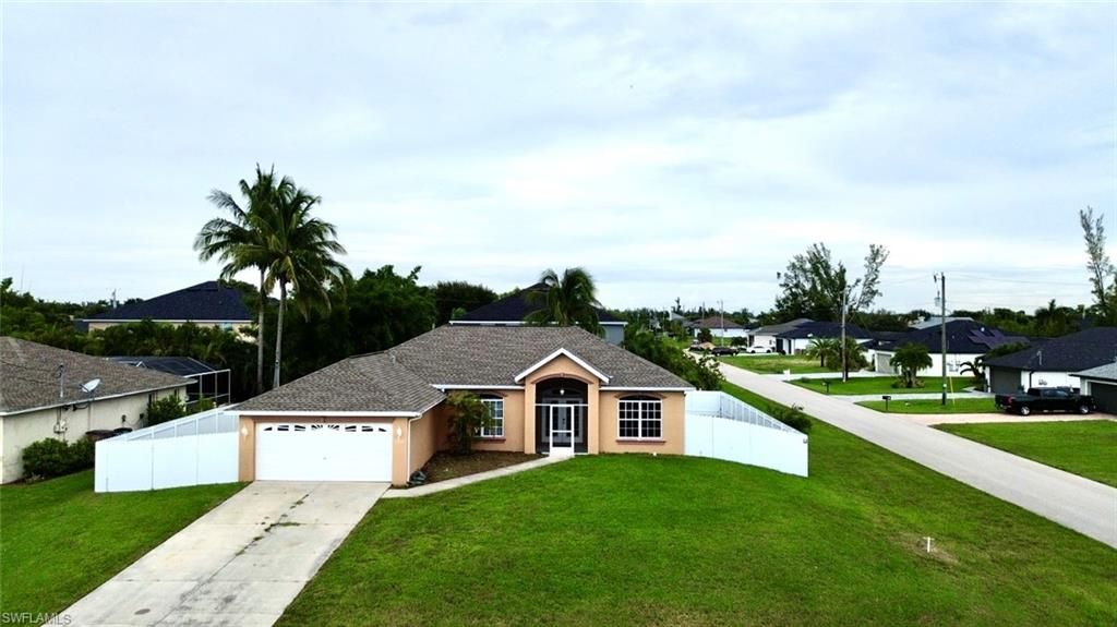 1721 SW 21st LN, Cape Coral, FL 33991