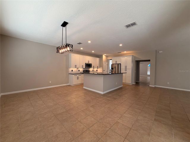 528 ORANGE COSMOS BOULEVARD, Davenport, FL 33837