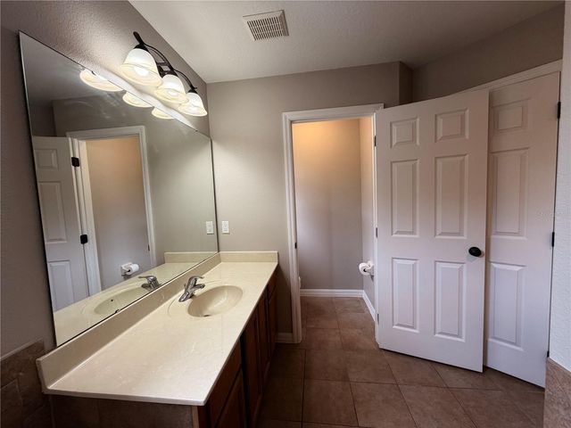 528 ORANGE COSMOS BOULEVARD, Davenport, FL 33837