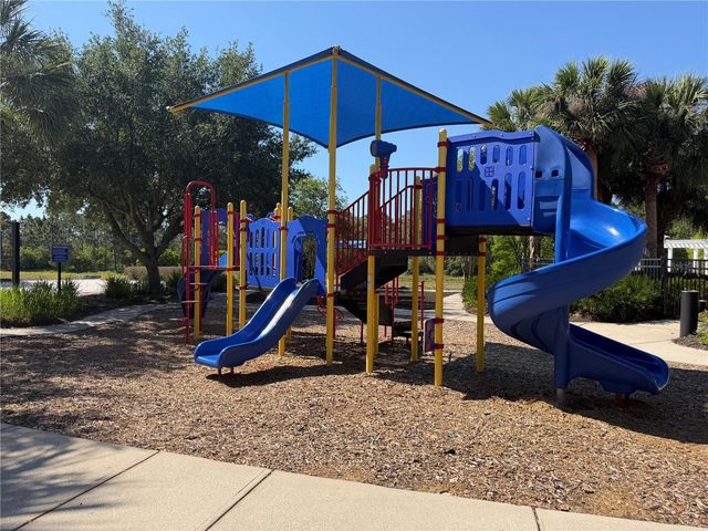 528 ORANGE COSMOS BOULEVARD, Davenport, FL 33837