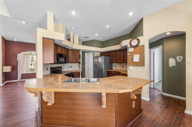 5334 LEGEND HILLS LANE, Spring Hill, FL 34609