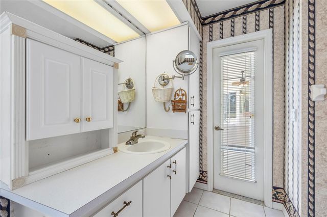 5334 LEGEND HILLS LANE, Spring Hill, FL 34609