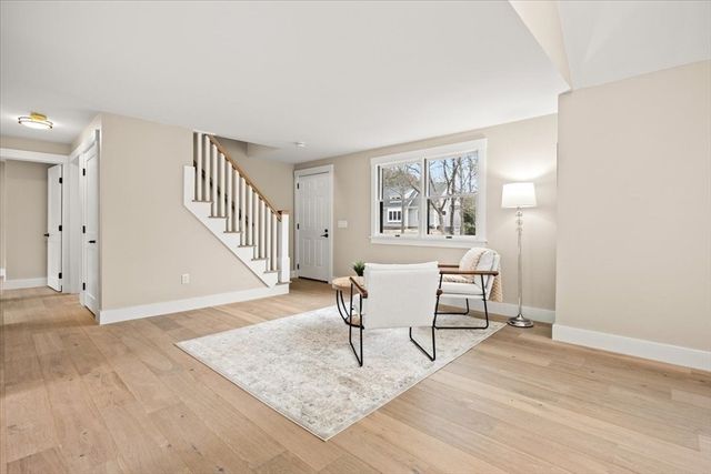 67 Whippoorwill Cir, Mashpee, MA 02649