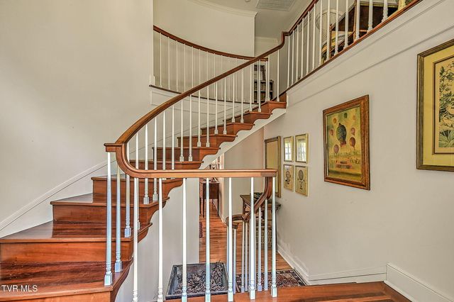 20591 Azen Road, Damascus, VA 24236