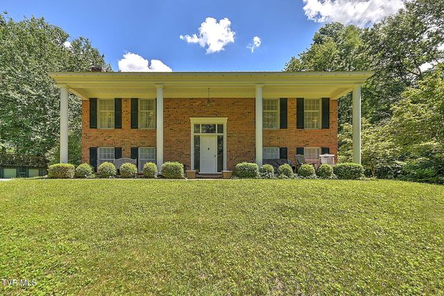20591 Azen Road, Damascus, VA 24236
