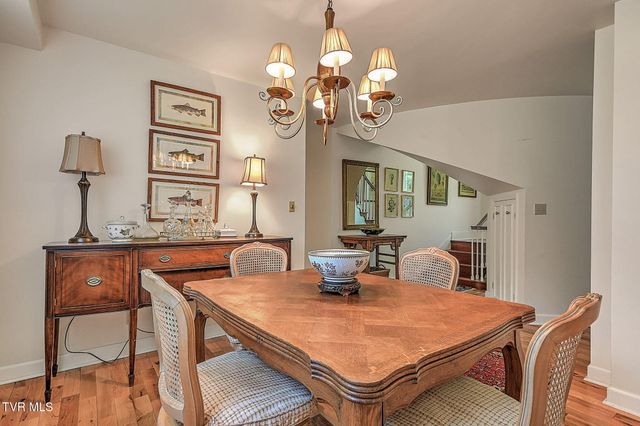 20591 Azen Road, Damascus, VA 24236