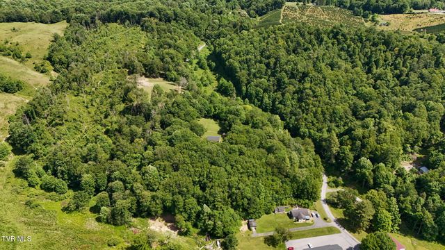 20591 Azen Road, Damascus, VA 24236