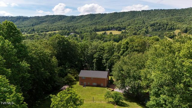 20591 Azen Road, Damascus, VA 24236