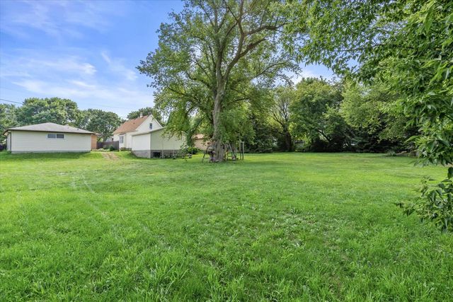 2722 E Denton AVENUE, Saint Francis, WI 53235