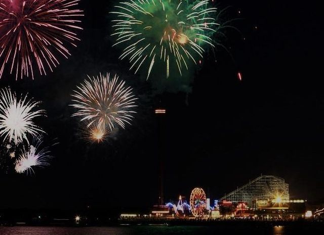 921 Ivy Road, Clear Lake Shores, TX 77565