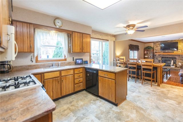 25148 Tara Lynn Drive, North Olmsted, OH 44070