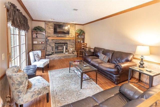 25148 Tara Lynn Drive, North Olmsted, OH 44070