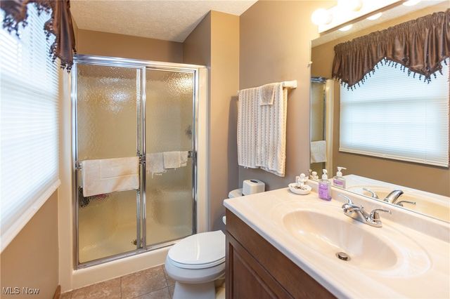 25148 Tara Lynn Drive, North Olmsted, OH 44070