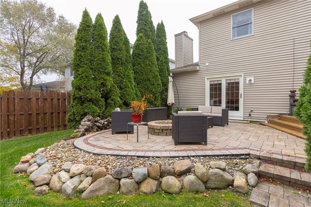 25148 Tara Lynn Drive, North Olmsted, OH 44070