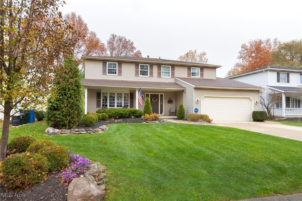 25148 Tara Lynn Drive, North Olmsted, OH 44070