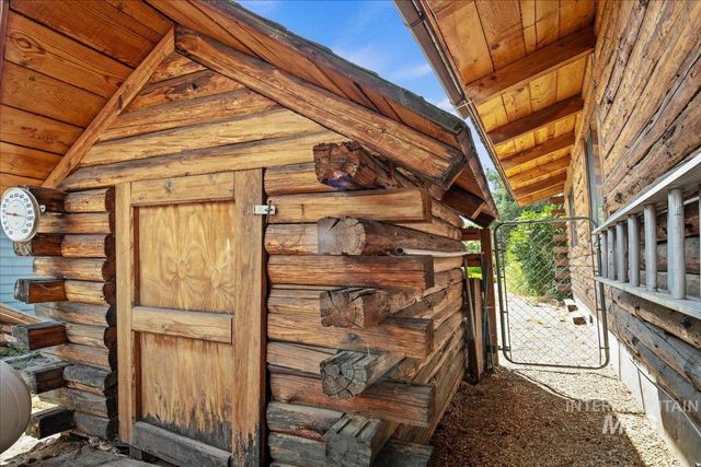 1155 E Victory Rd., Boise, ID 83706