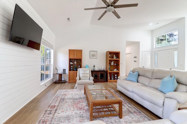 1324 Old Mill Lane, Mount Pleasant, SC 29464