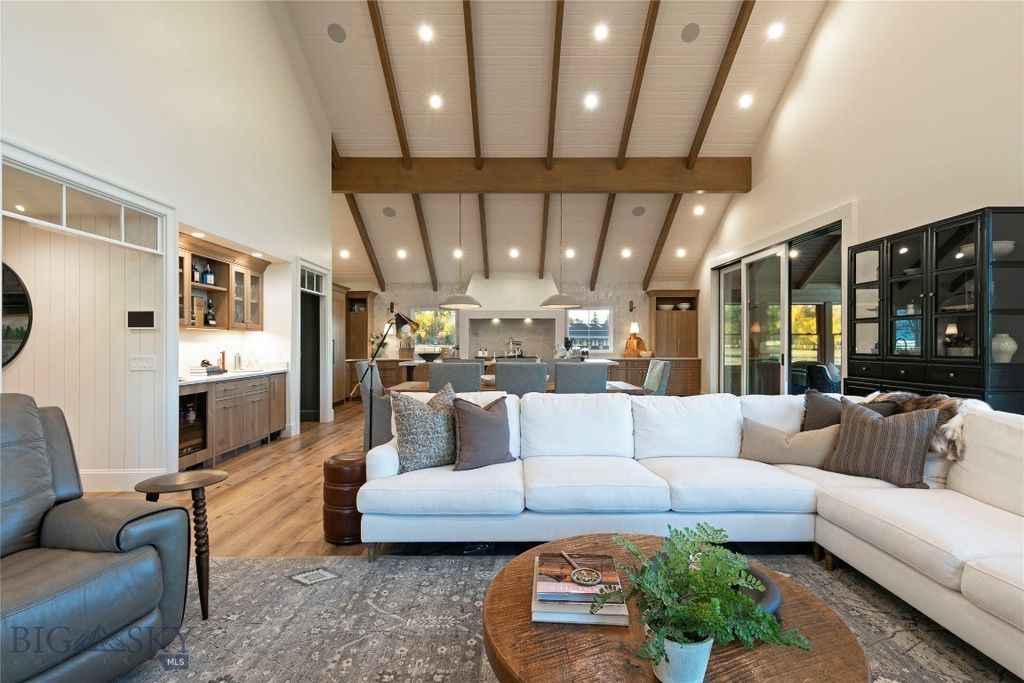 Address unavailable. photo 15