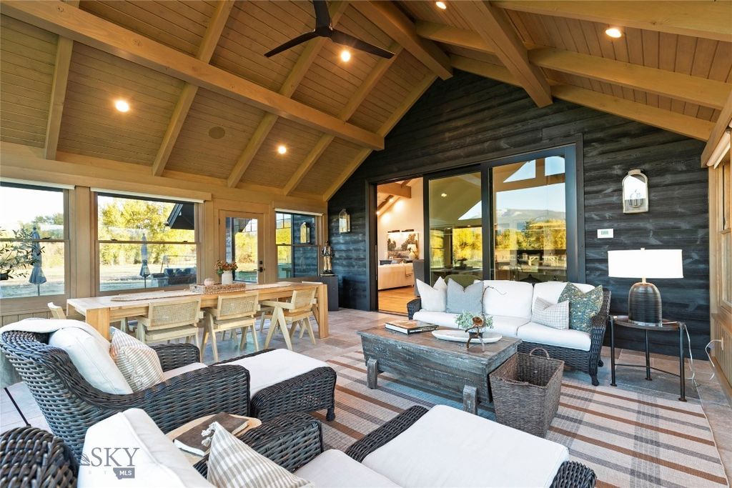 Address unavailable. photo 31