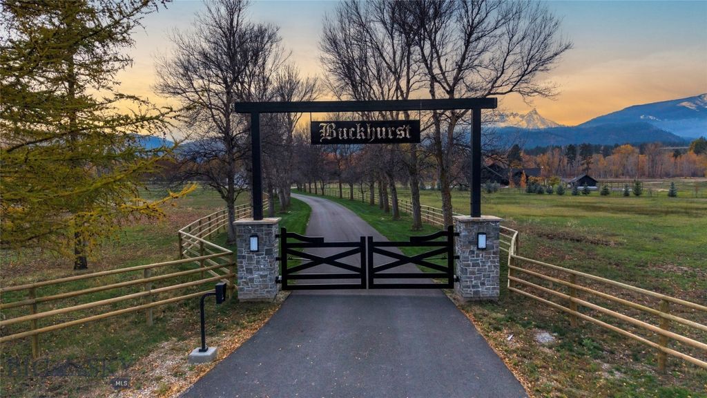 Address unavailable. photo 6