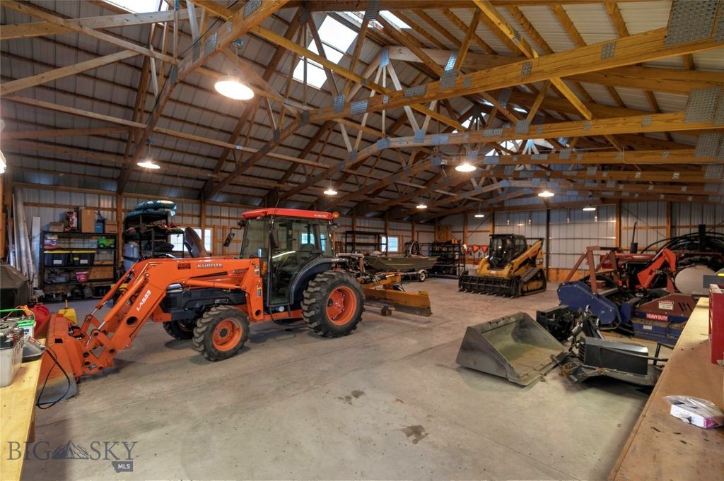 Address unavailable. photo 66