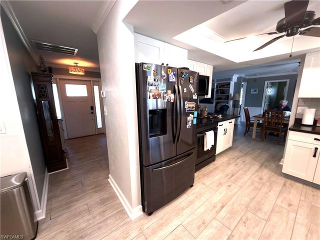 2204 SE 15th TER, Cape Coral, FL 33990