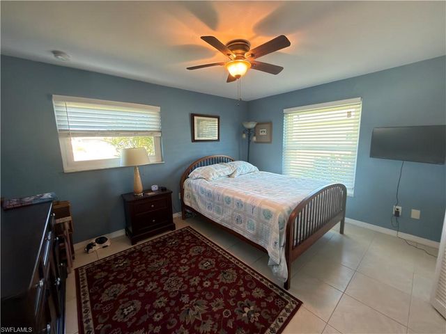 2204 SE 15th TER, Cape Coral, FL 33990