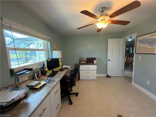 2204 SE 15th TER, Cape Coral, FL 33990