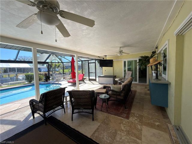 2204 SE 15th TER, Cape Coral, FL 33990